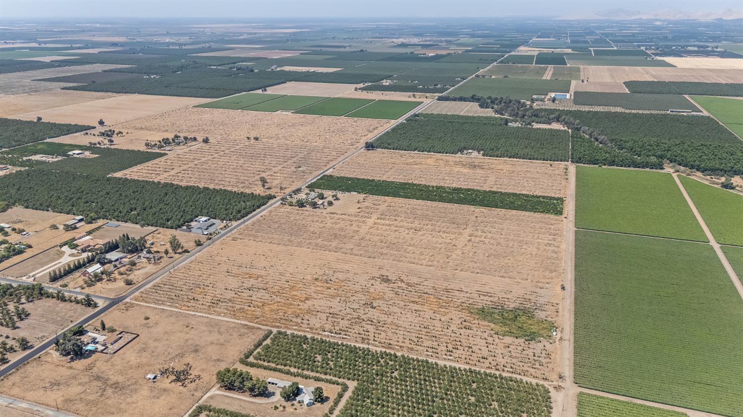 16605 Road 208, Porterville, CA 93257