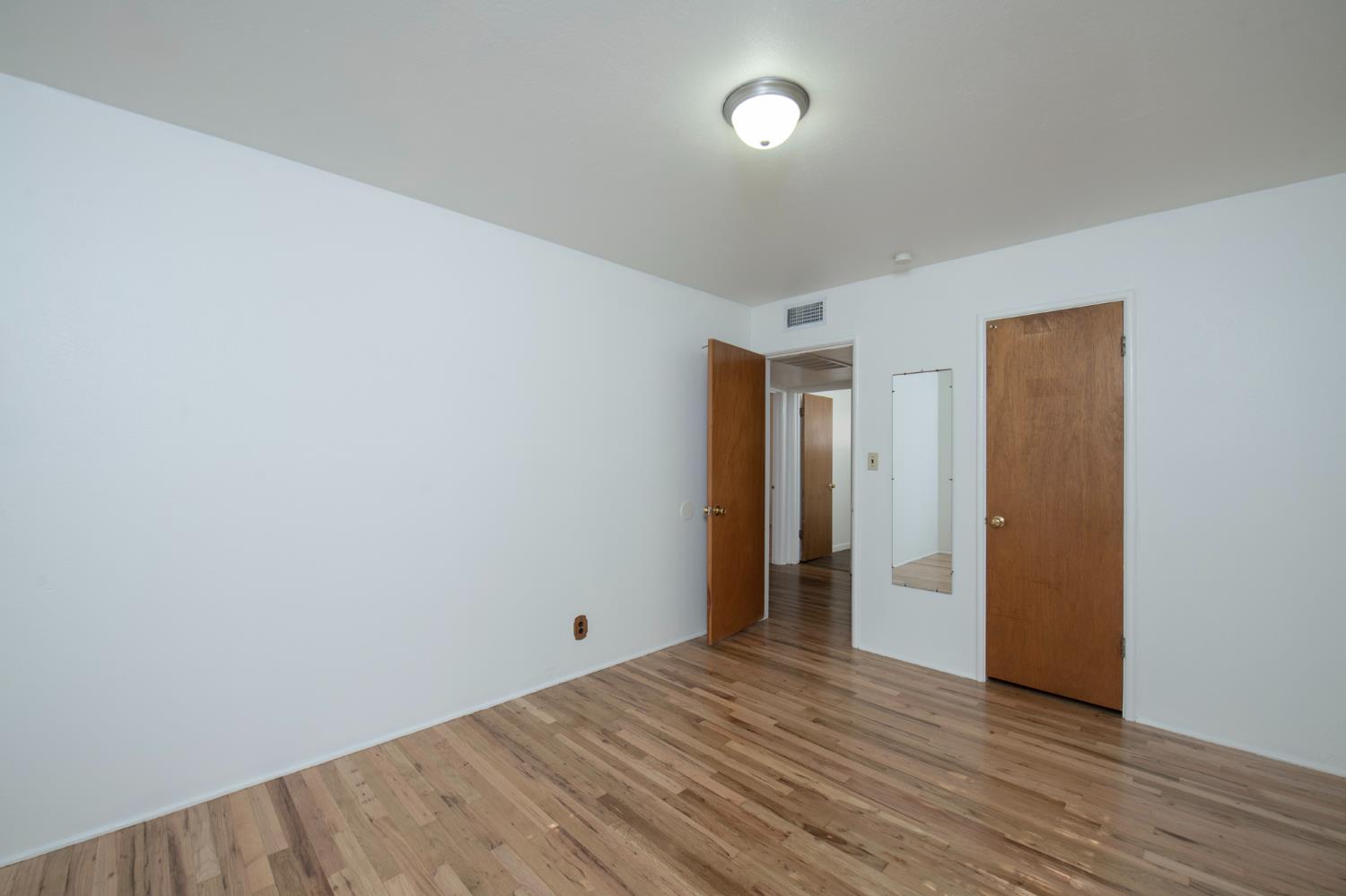 3086 E Holland Ave, Fresno, CA 93726