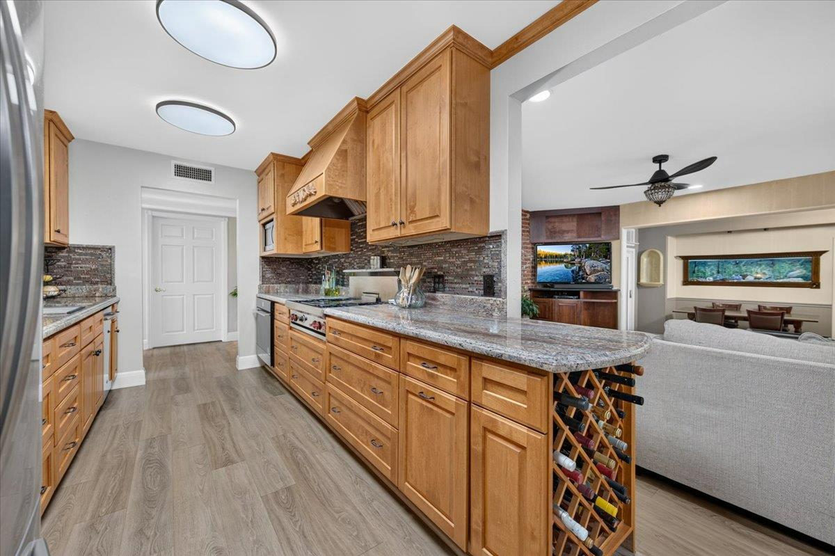 6192 N Fruit Ave, Fresno, CA 93711