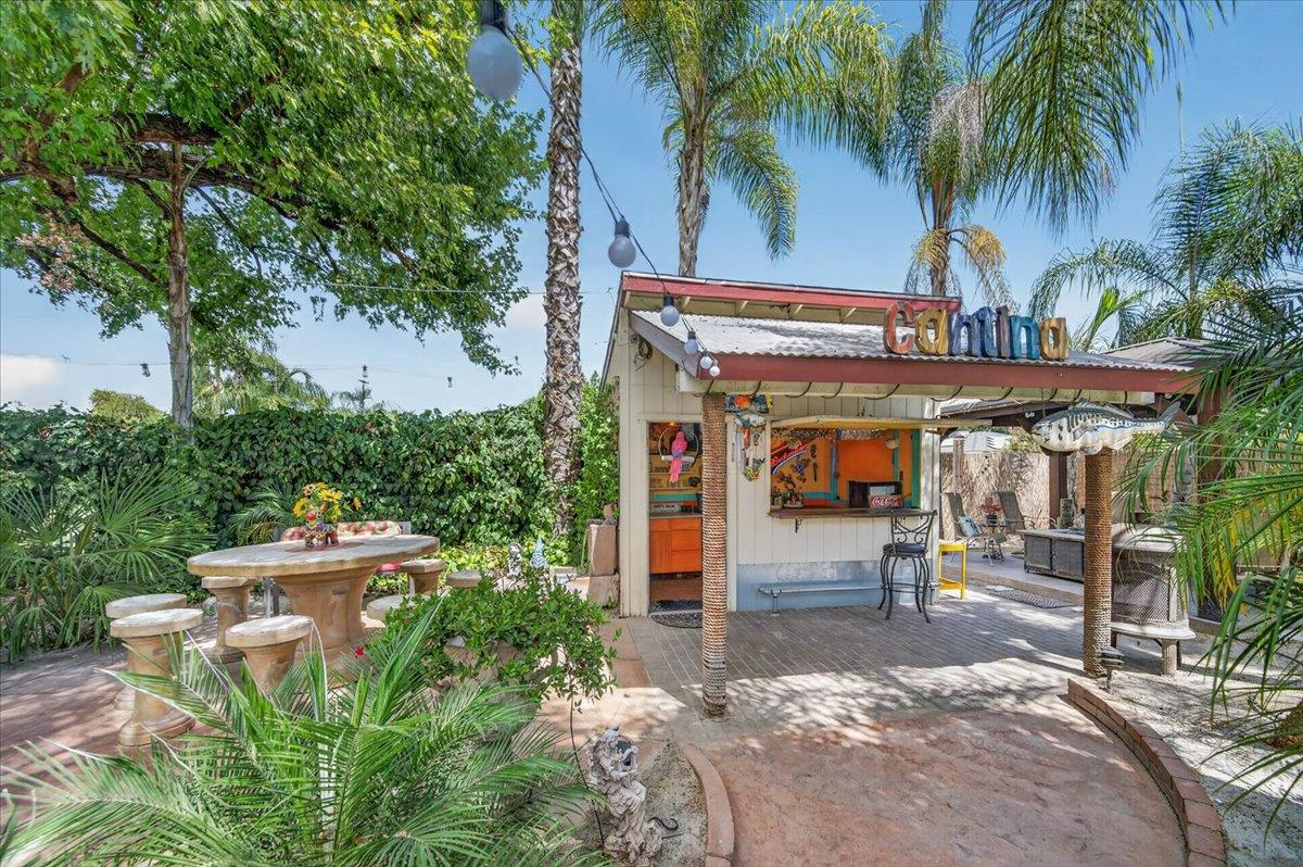 6192 N Fruit Ave, Fresno, CA 93711