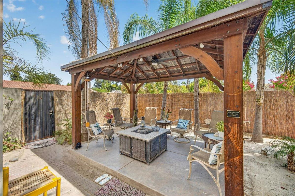 6192 N Fruit Ave, Fresno, CA 93711