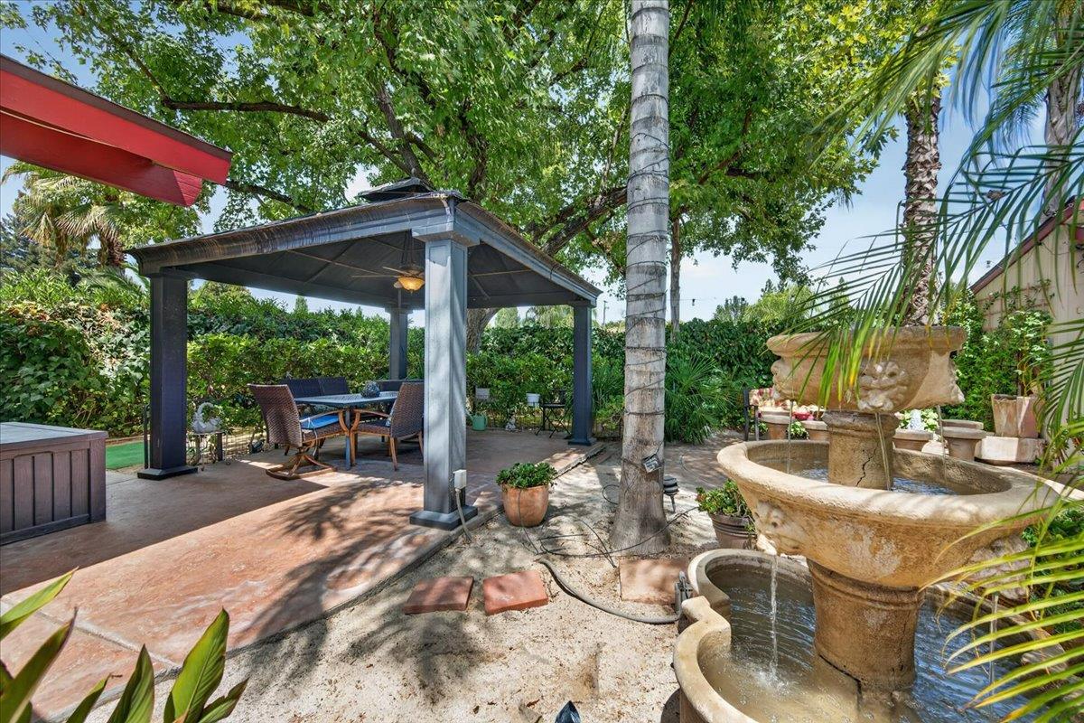 6192 N Fruit Ave, Fresno, CA 93711