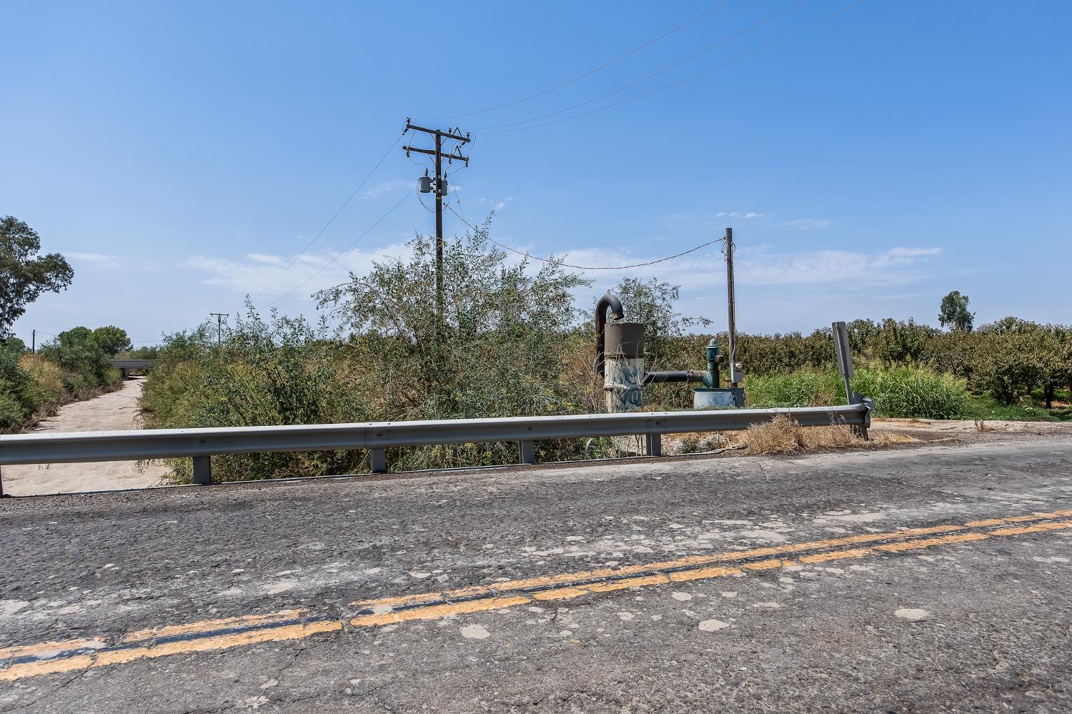 1 Rd 112, Tulare, CA 93274