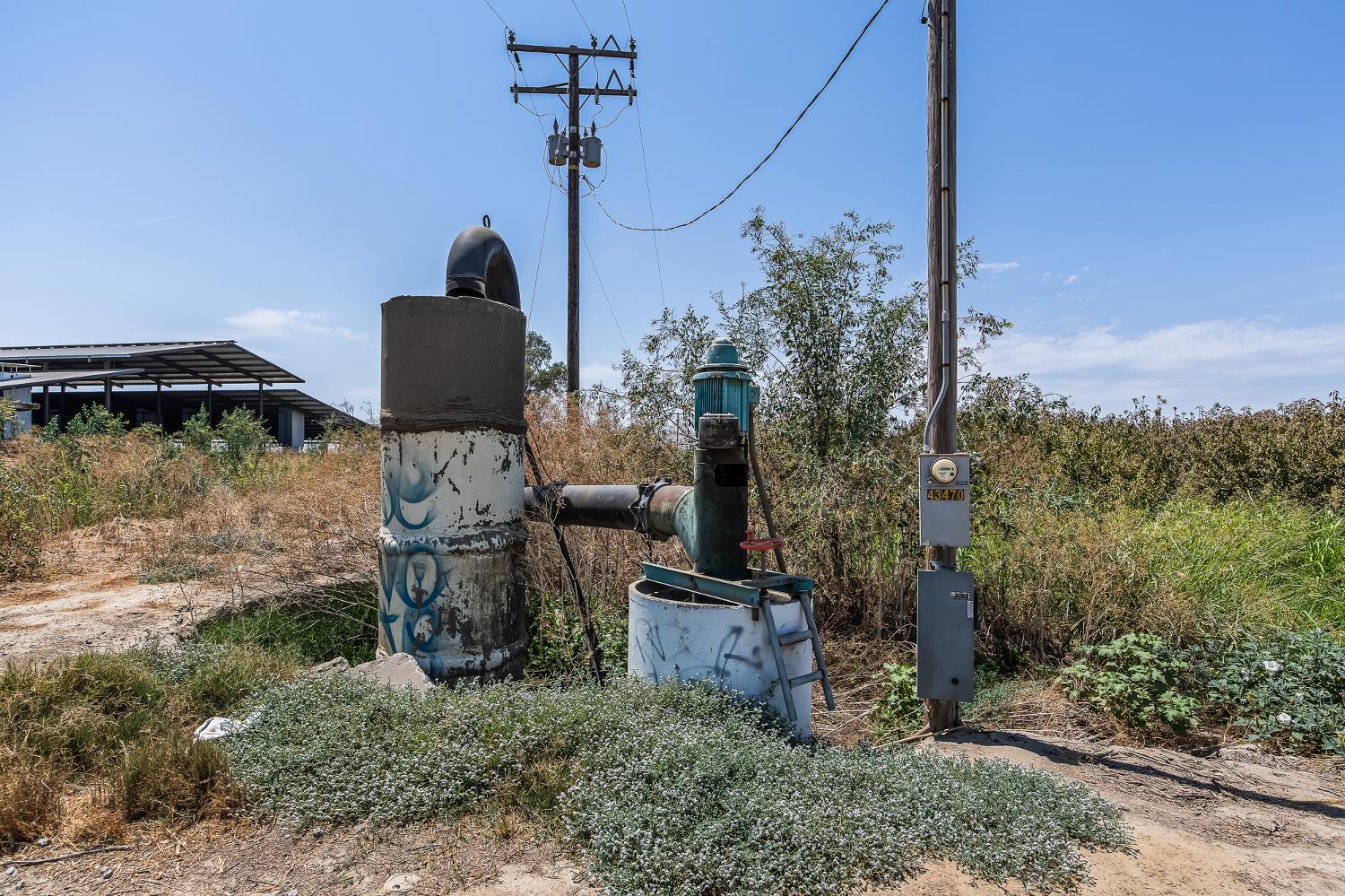 1 Rd 112, Tulare, CA 93274