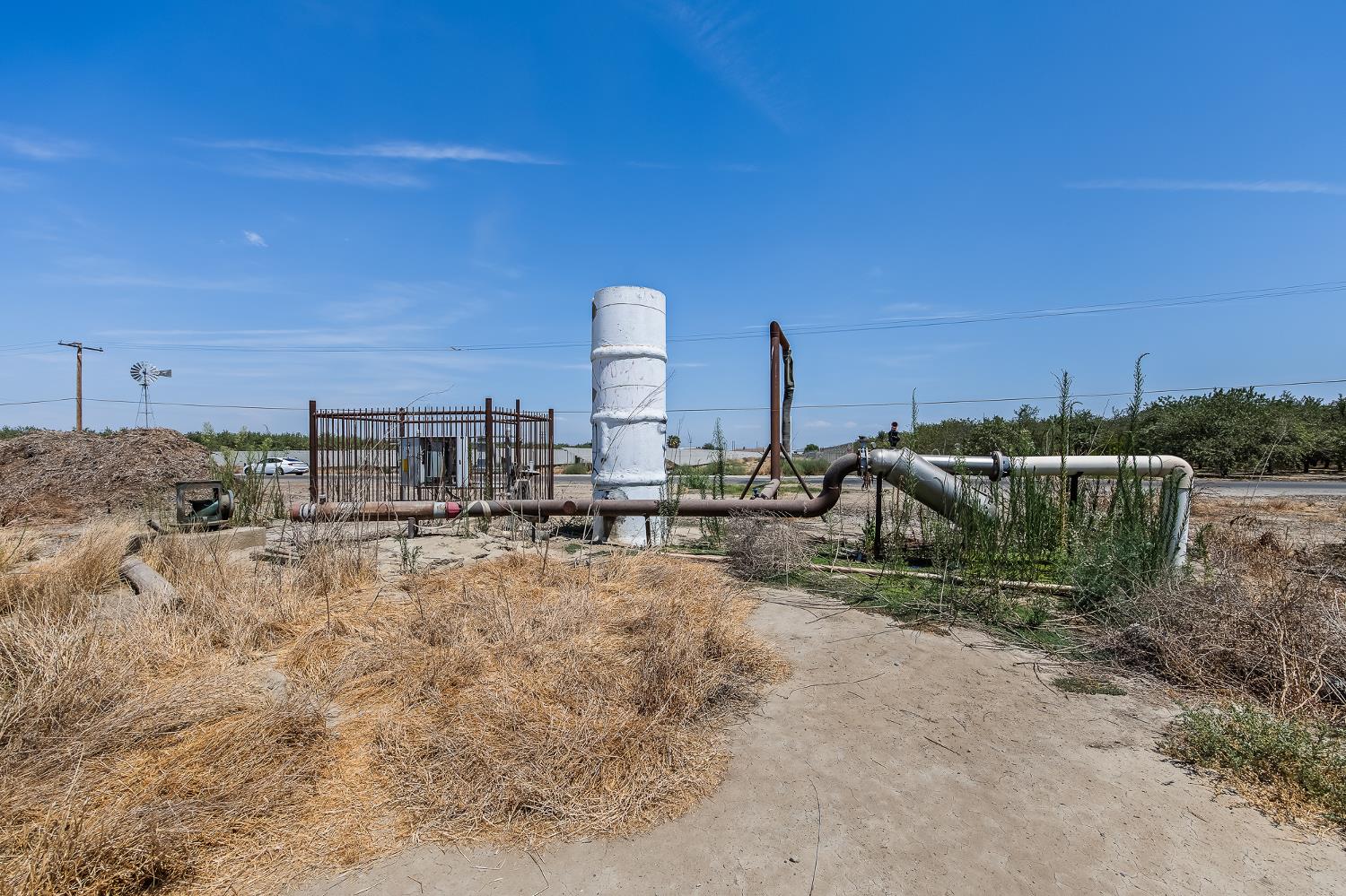 1 Rd 112, Tulare, CA 93274