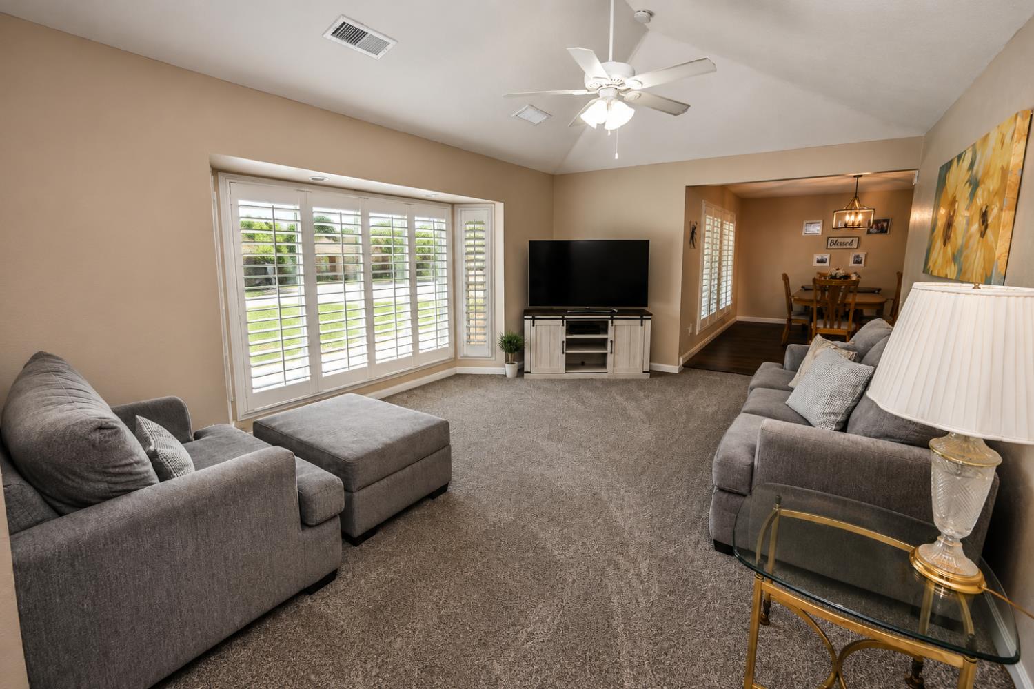 3230 W Alluvial Ave, Fresno, CA 93711