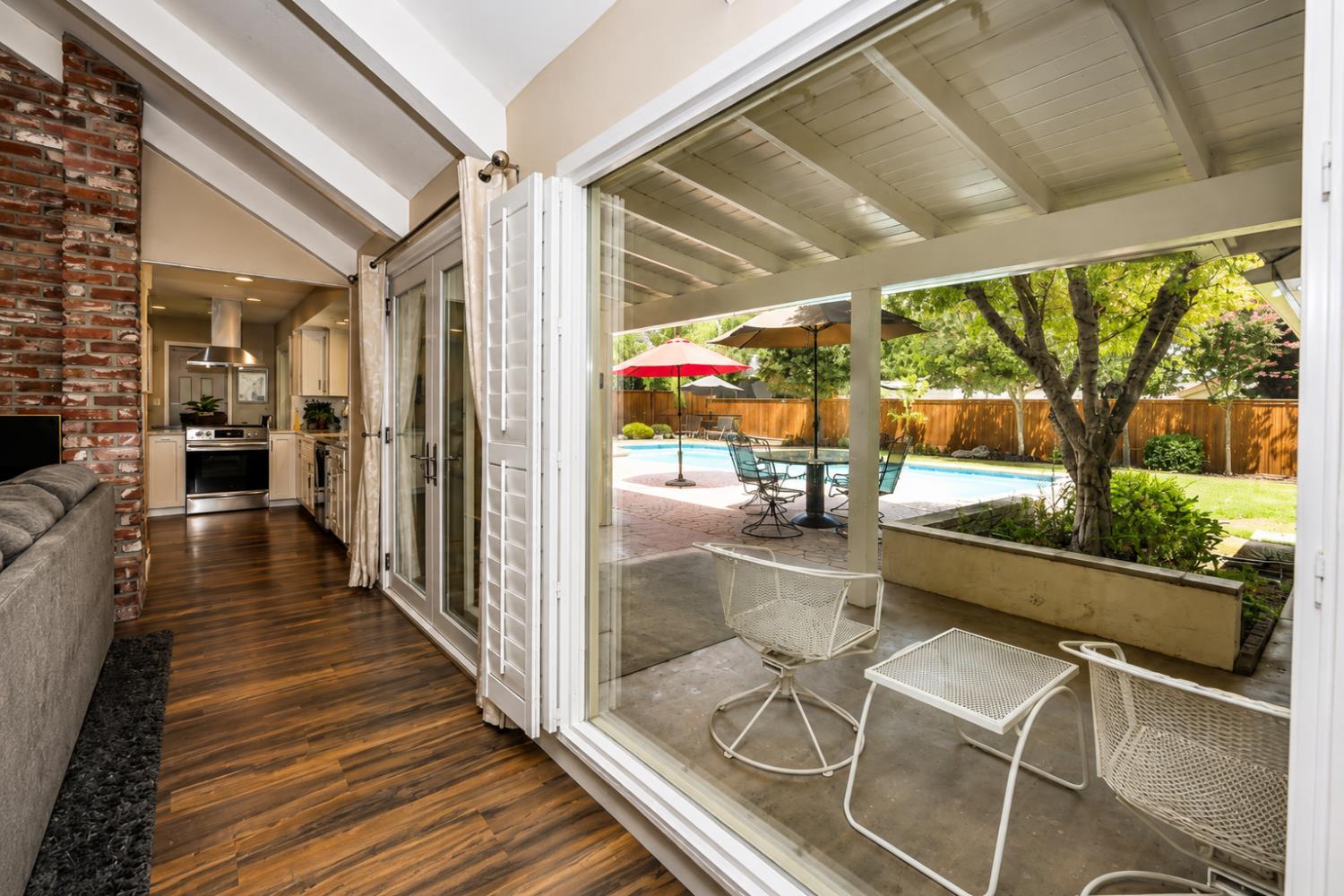3230 W Alluvial Ave, Fresno, CA 93711