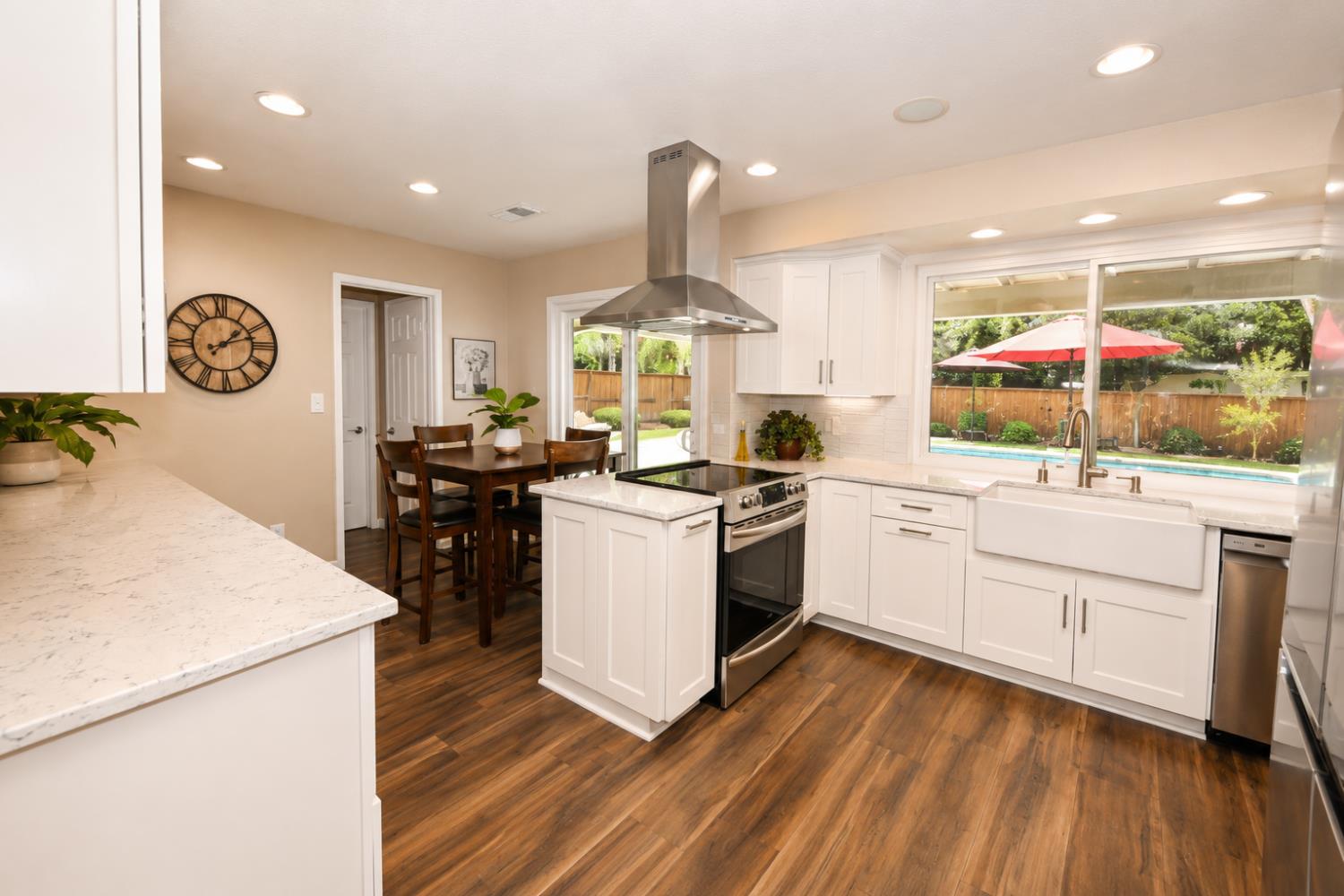 3230 W Alluvial Ave, Fresno, CA 93711