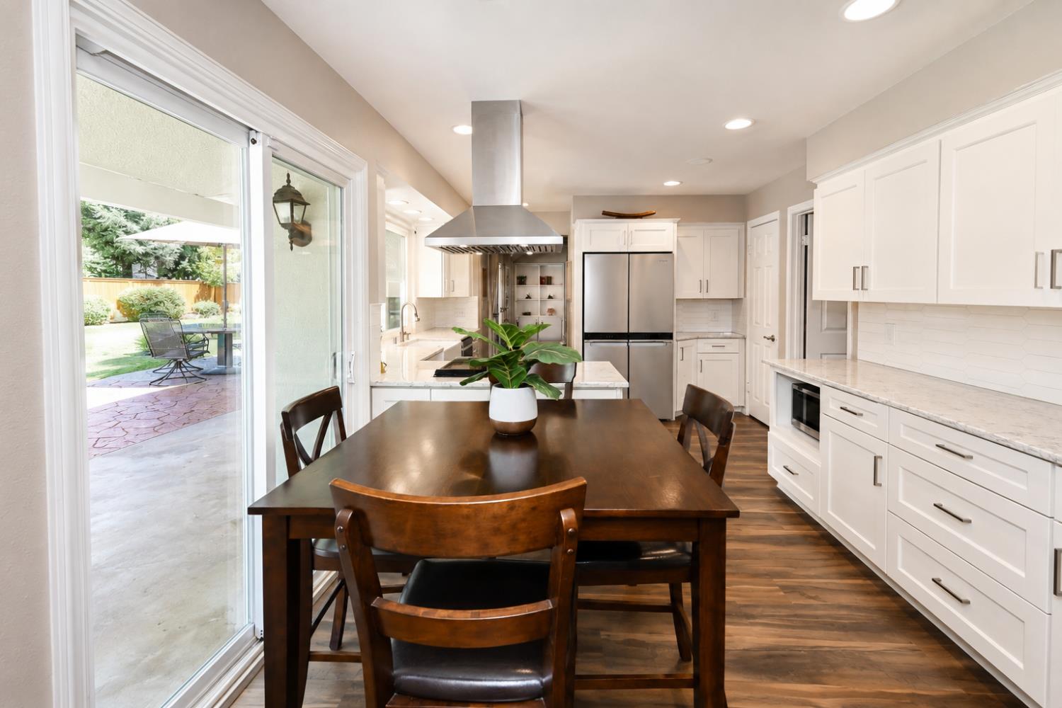 3230 W Alluvial Ave, Fresno, CA 93711