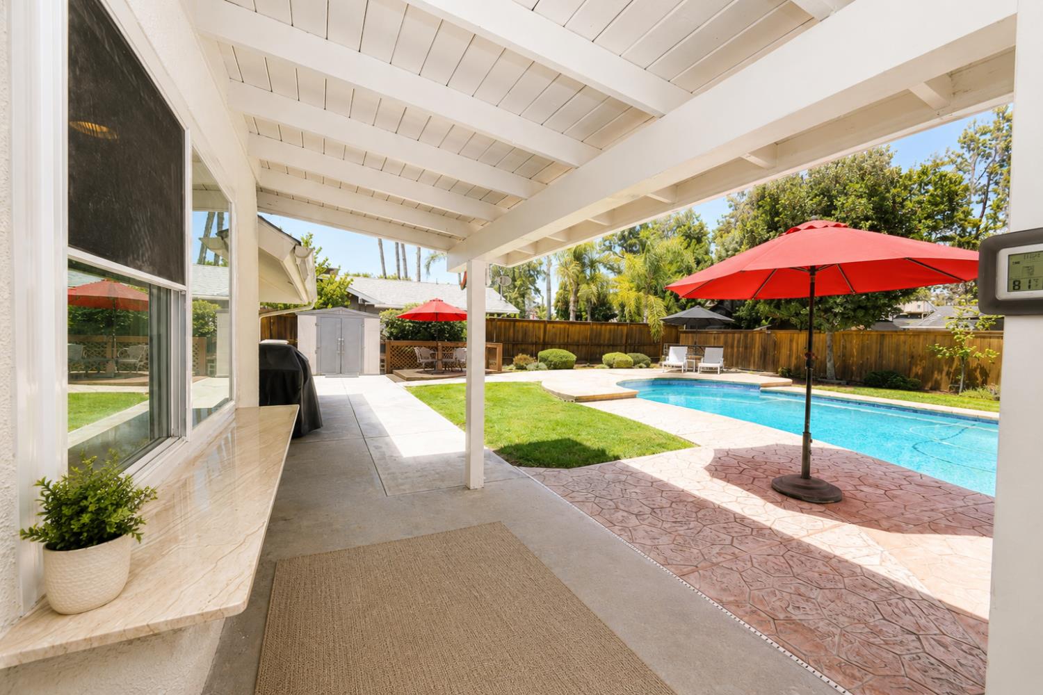 3230 W Alluvial Ave, Fresno, CA 93711