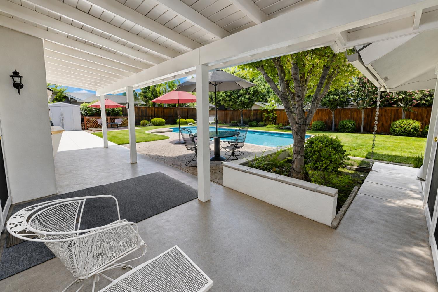 3230 W Alluvial Ave, Fresno, CA 93711
