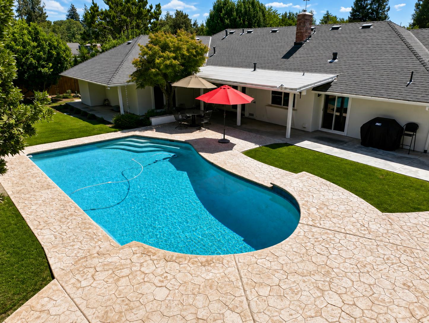 3230 W Alluvial Ave, Fresno, CA 93711