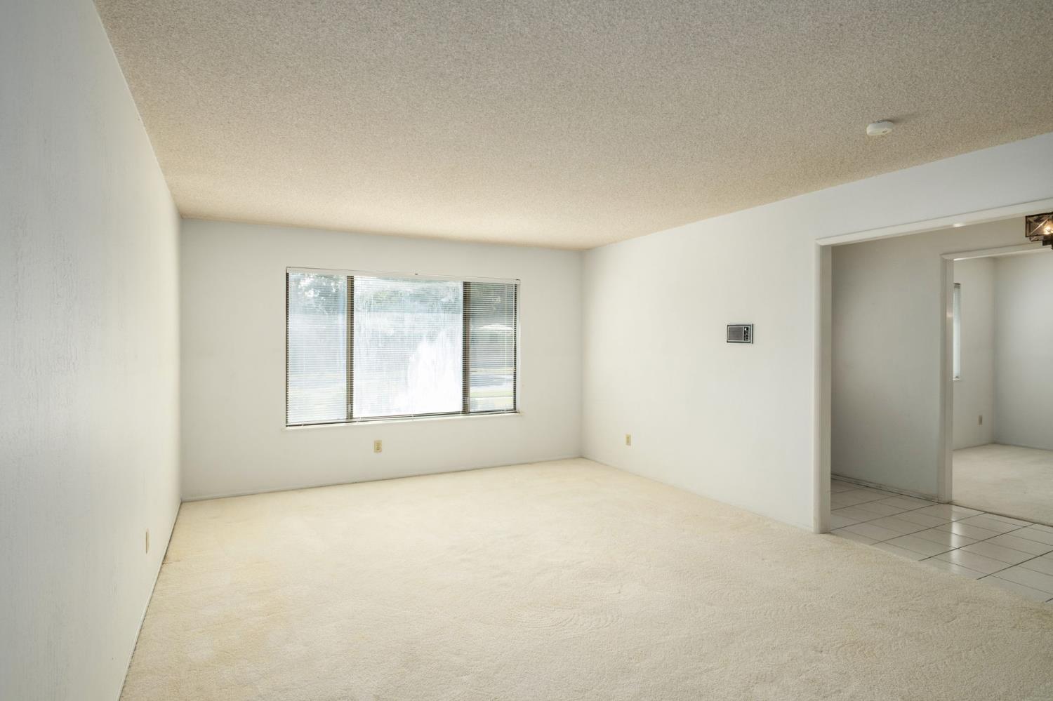 6697 N Teilman Ave, Fresno, CA 93711