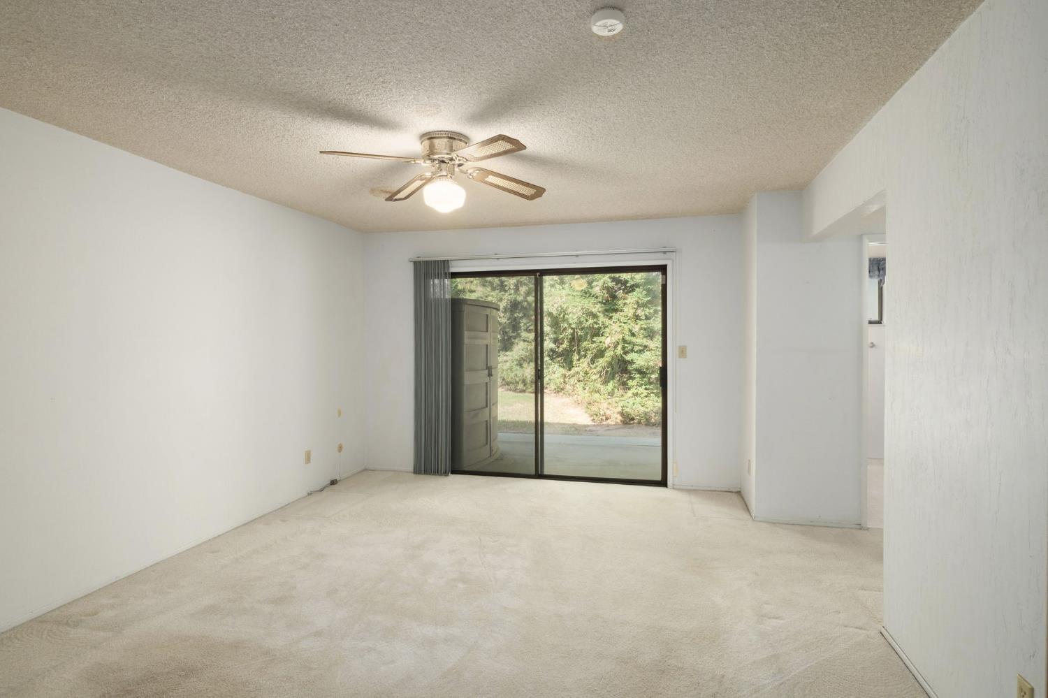 6697 N Teilman Ave, Fresno, CA 93711
