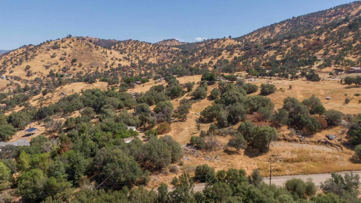 0 0 Squaw Valley Rd, Yokuts Valley, CA 93675