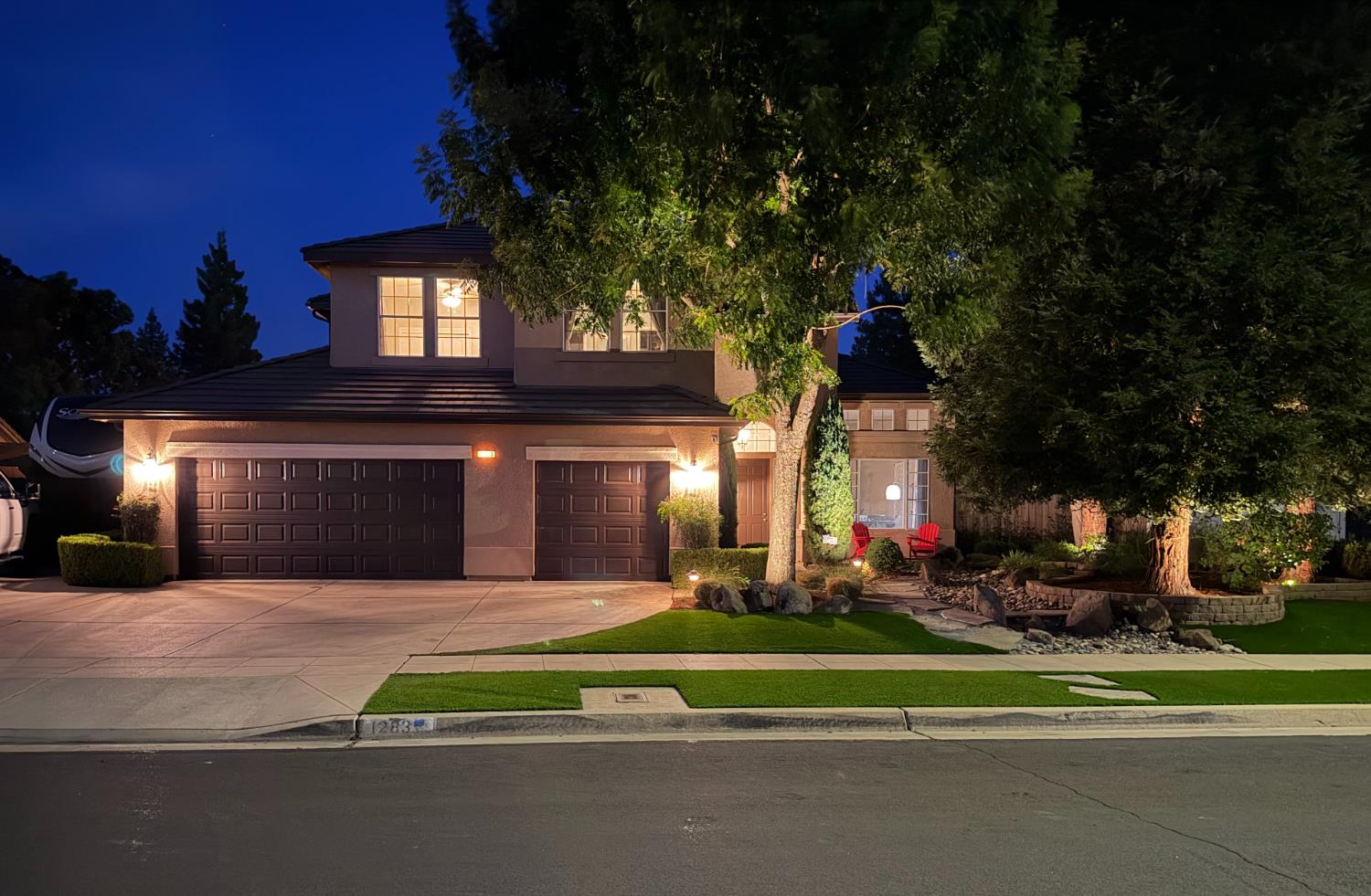 1283 Coventry Ave, Clovis, CA 93611