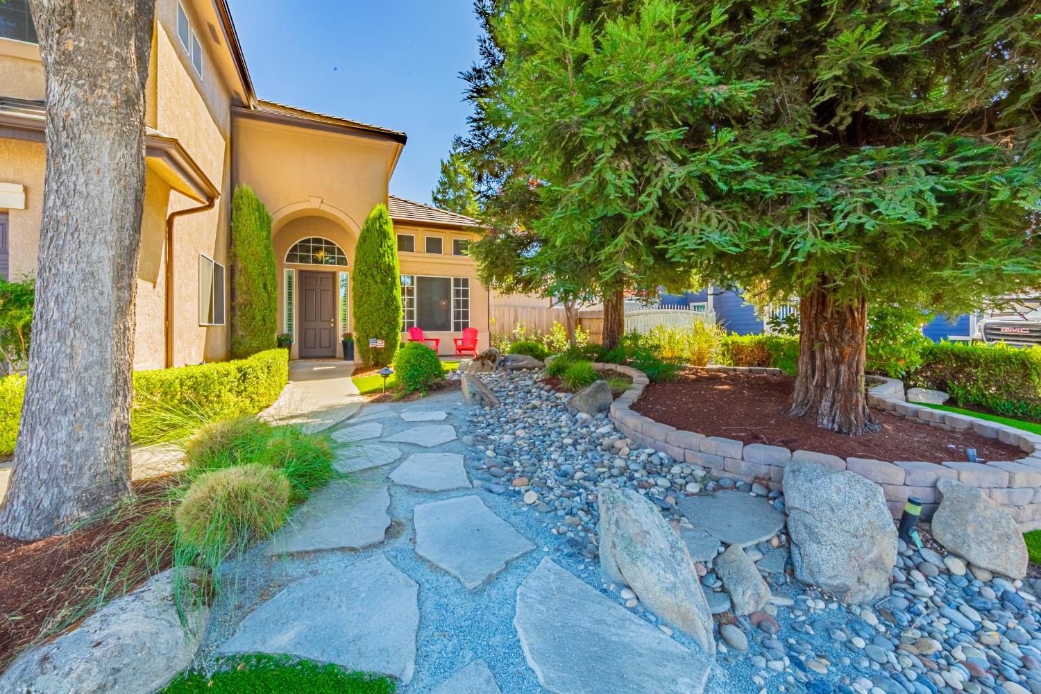 1283 Coventry Ave, Clovis, CA 93611