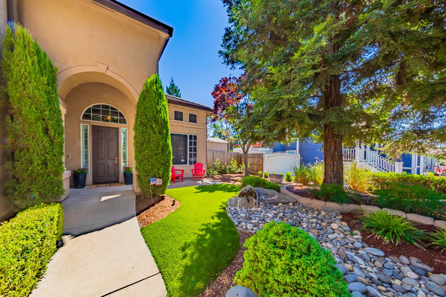 1283 Coventry Ave, Clovis, CA 93611
