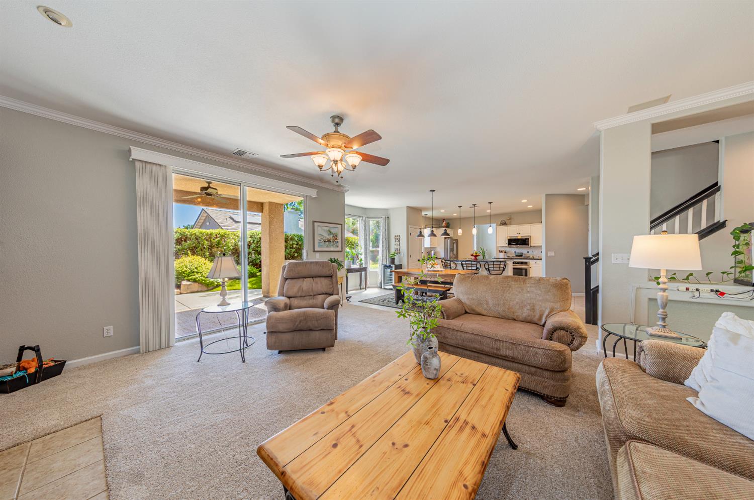 1283 Coventry Ave, Clovis, CA 93611