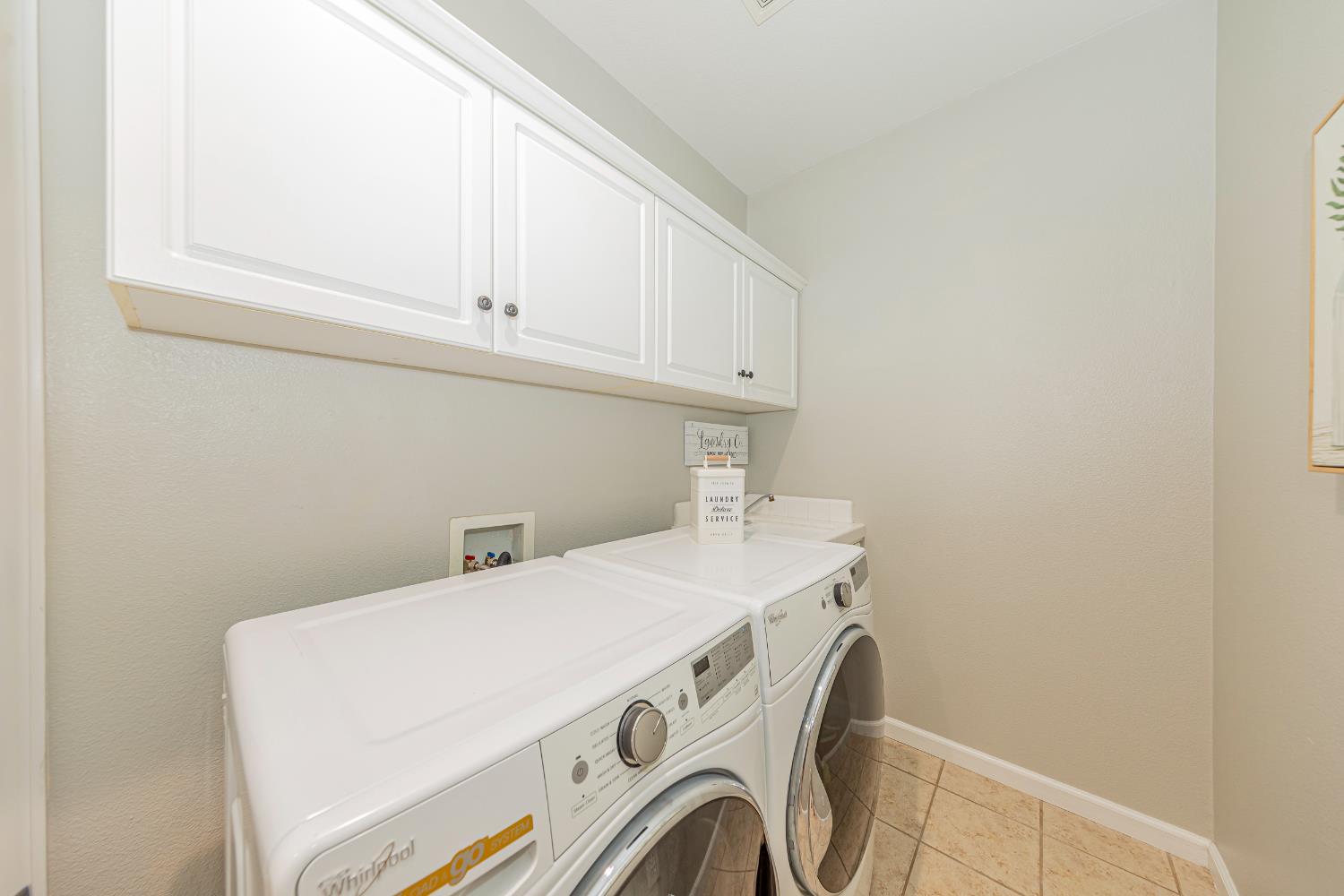 1283 Coventry Ave, Clovis, CA 93611