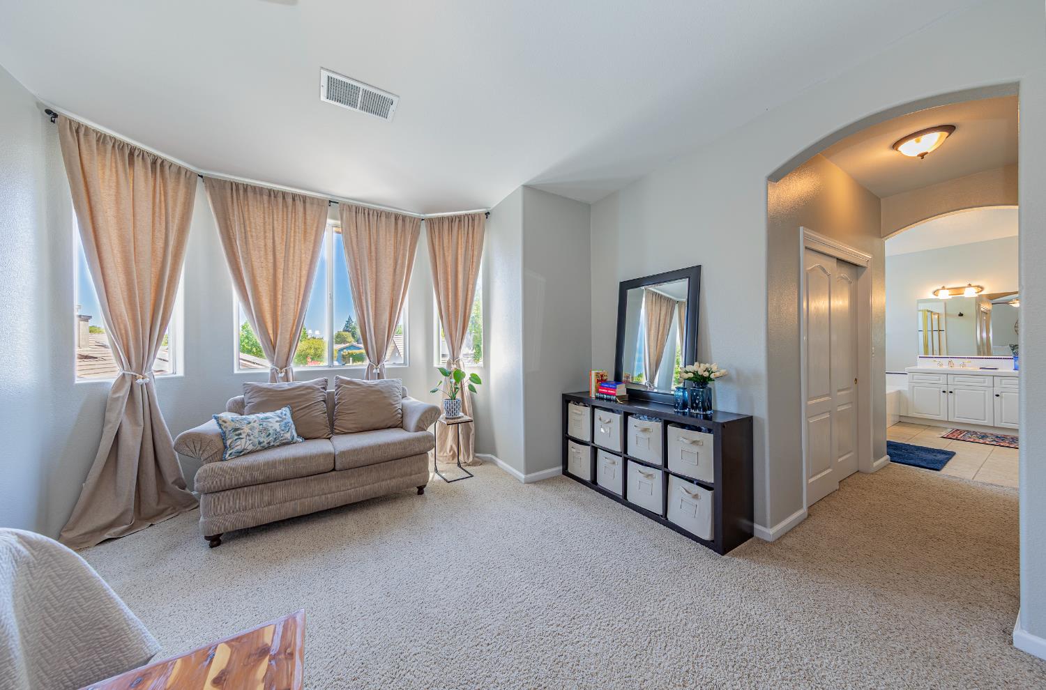 1283 Coventry Ave, Clovis, CA 93611