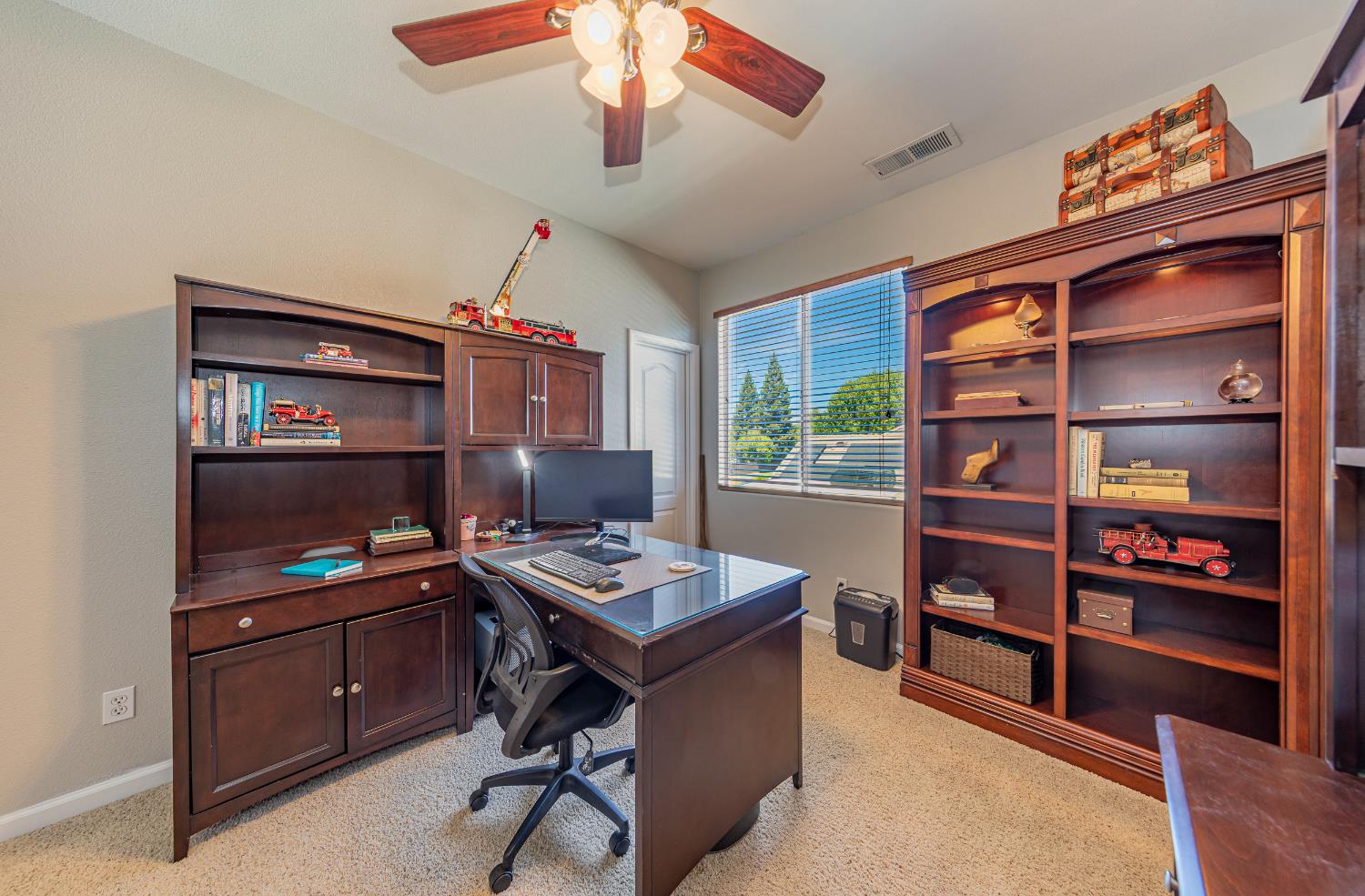 1283 Coventry Ave, Clovis, CA 93611