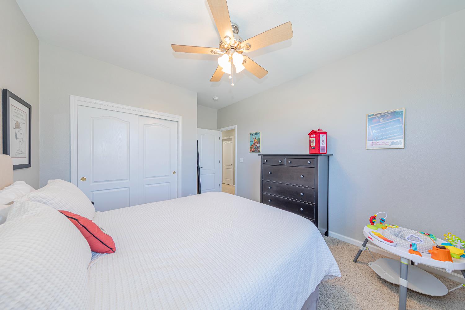1283 Coventry Ave, Clovis, CA 93611