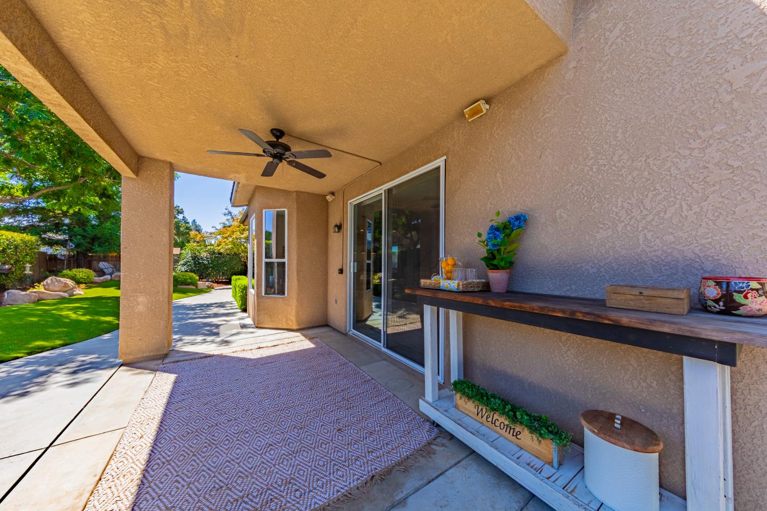 1283 Coventry Ave, Clovis, CA 93611