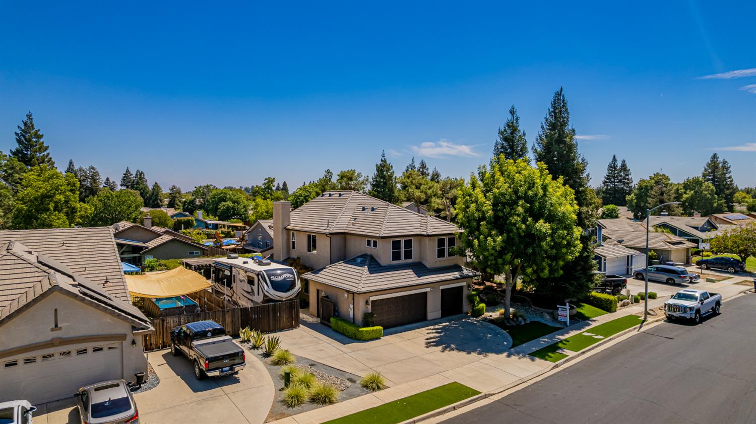 1283 Coventry Ave, Clovis, CA 93611