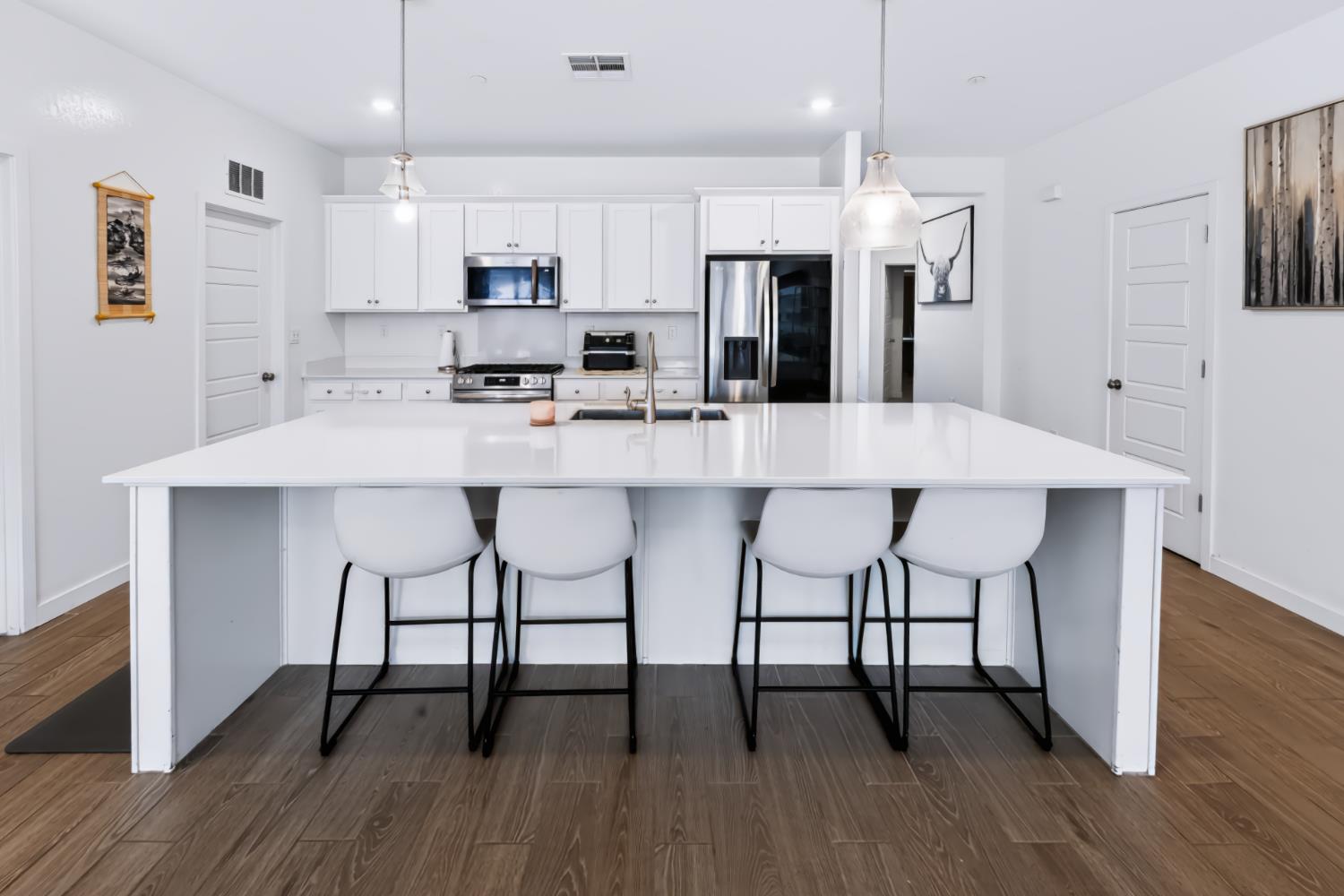 2642 Highland Ave, Clovis, CA 93619