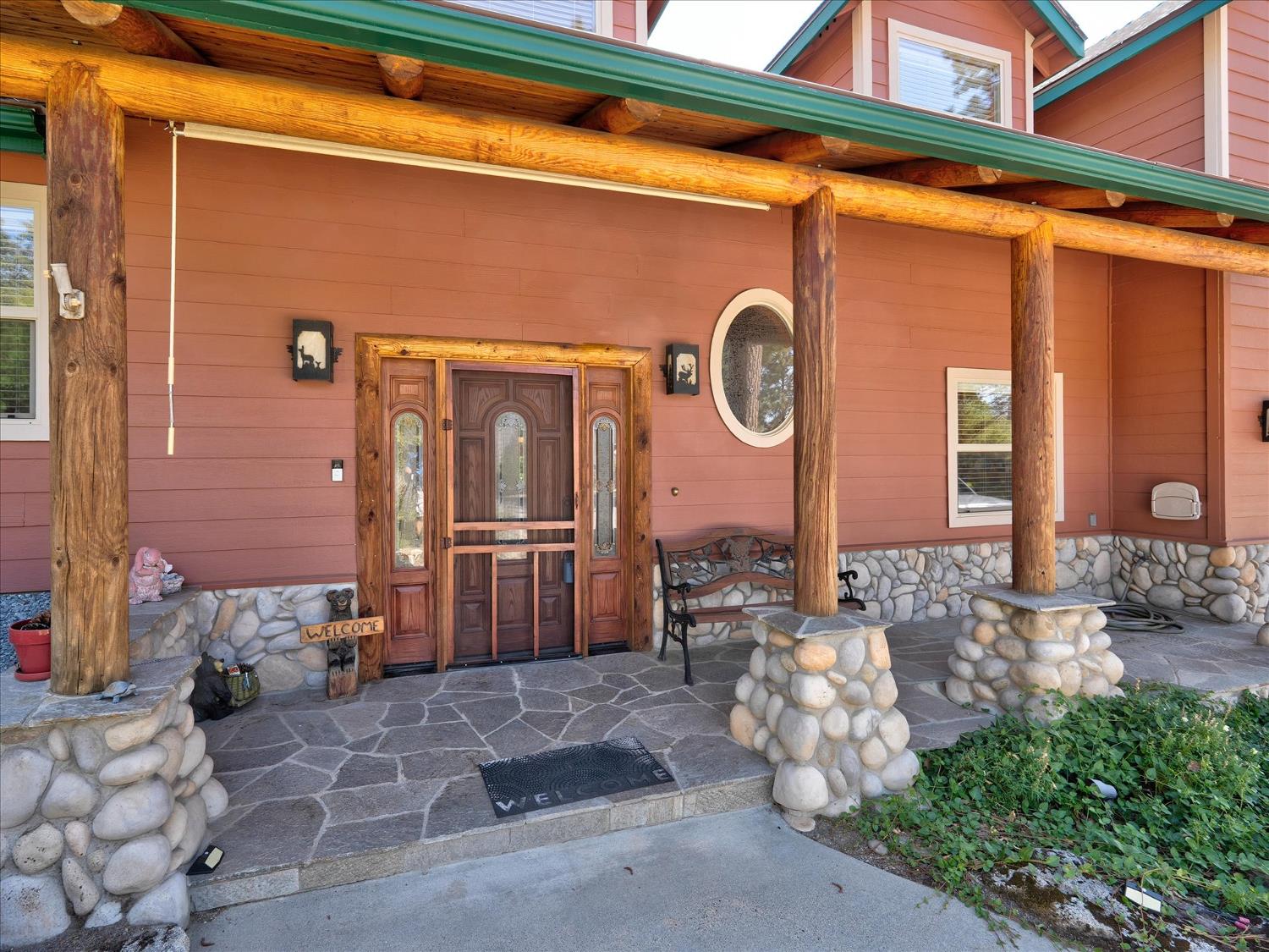39771 Cedar Vista Cir S, Bass Lake, CA 93604