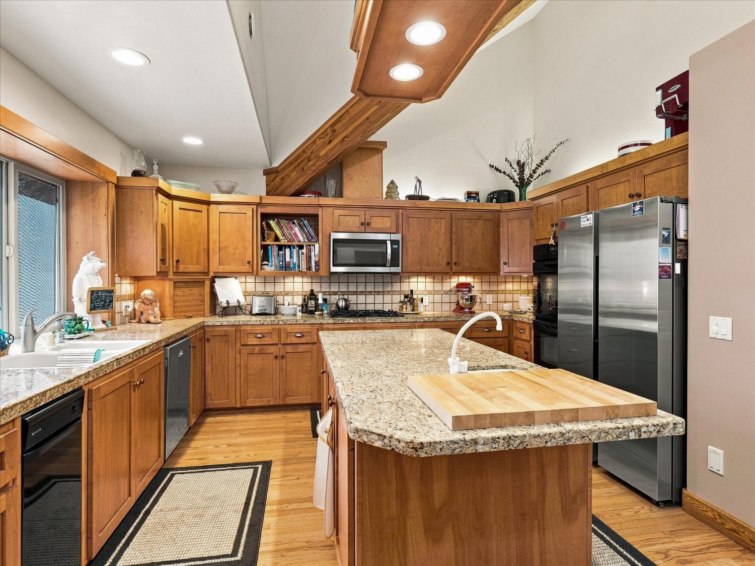 39771 Cedar Vista Cir S, Bass Lake, CA 93604