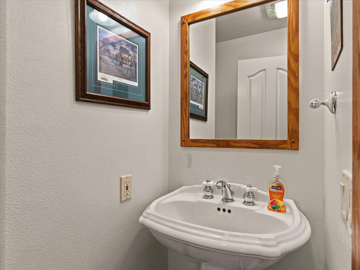 39771 Cedar Vista Cir S, Bass Lake, CA 93604