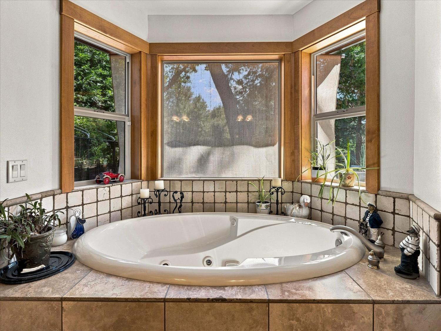 39771 Cedar Vista Cir S, Bass Lake, CA 93604