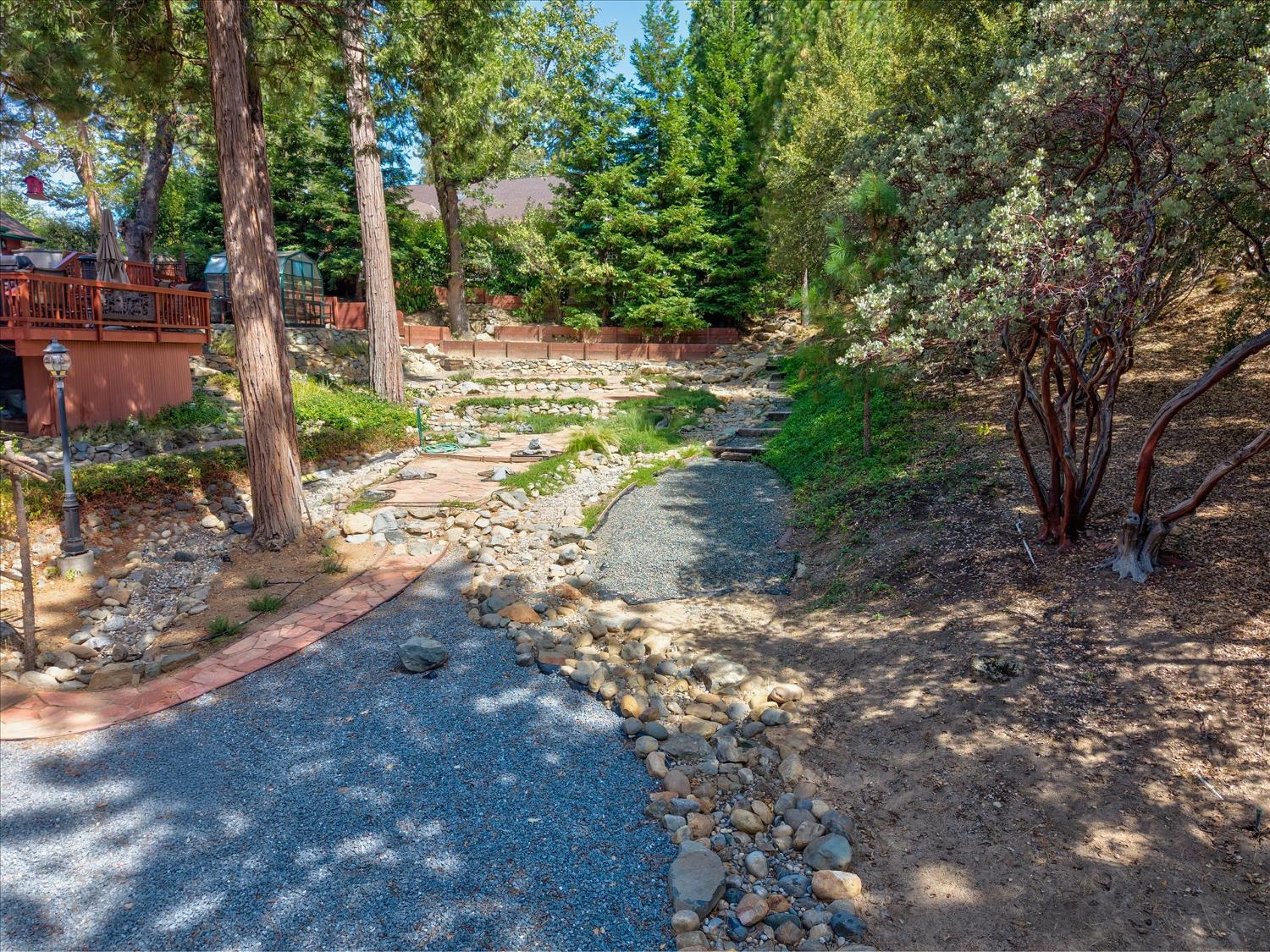 39771 Cedar Vista Cir S, Bass Lake, CA 93604