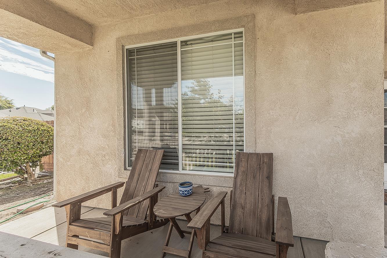 376 W Orange St, Kingsburg, CA 93631