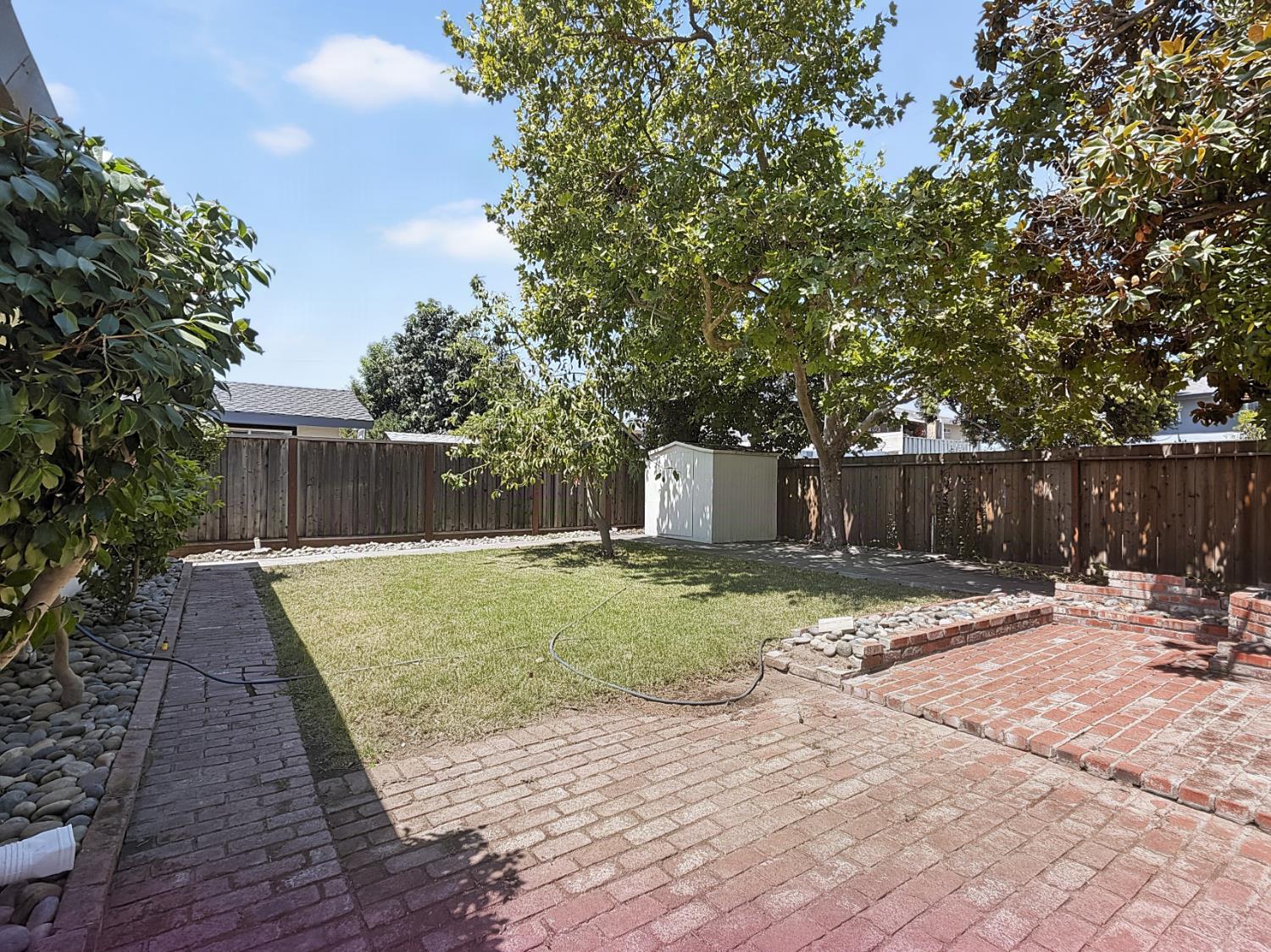 441 W 10th St, Gilroy, CA 95020