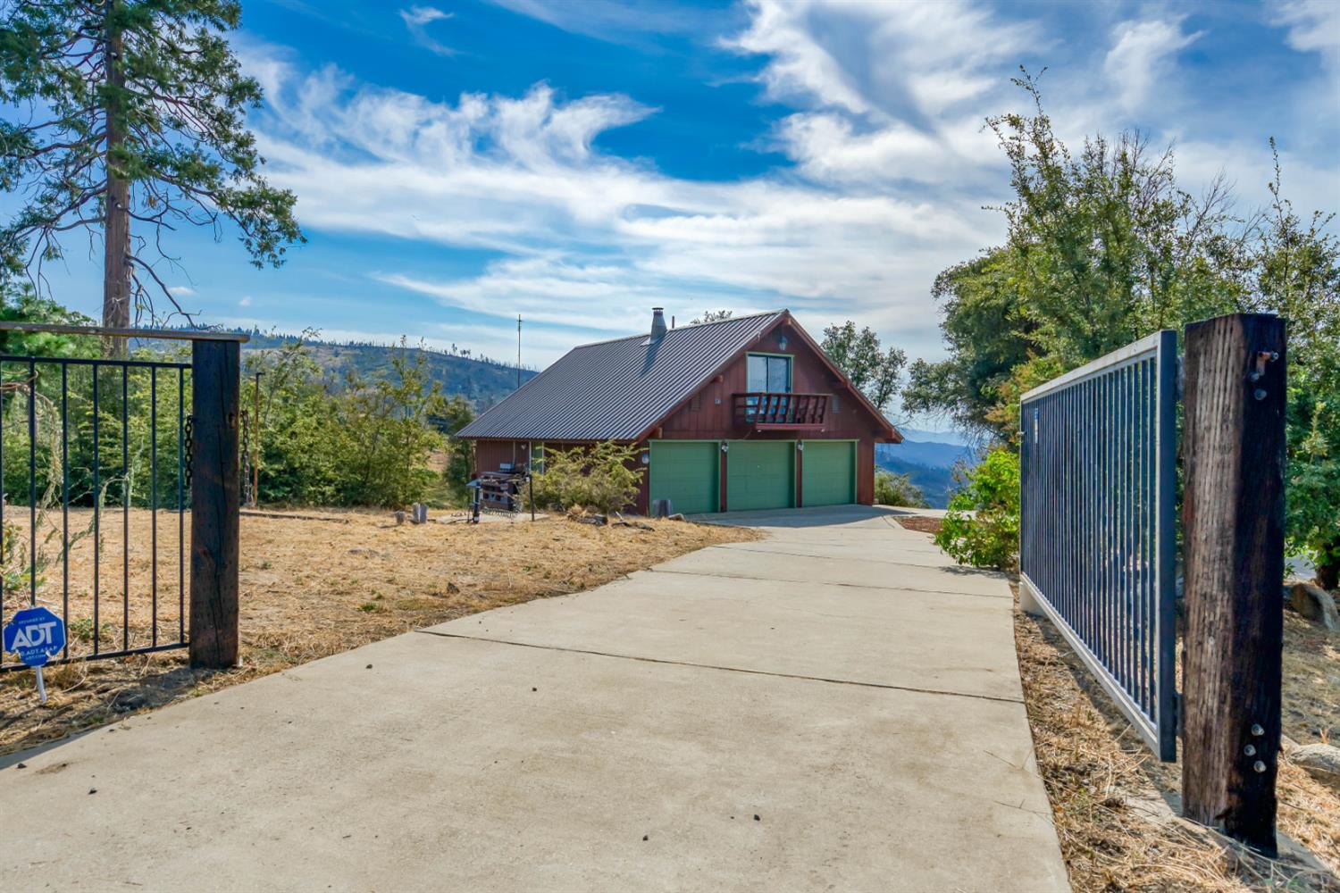 45250 Auberry Rd, Auberry, CA 93602