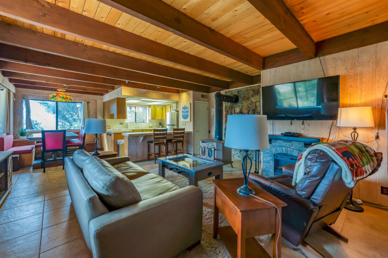 45250 Auberry Rd, Auberry, CA 93602