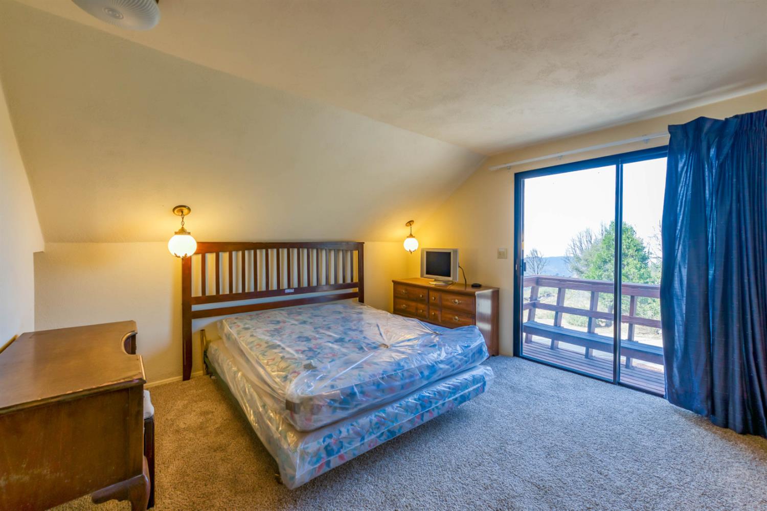 45250 Auberry Rd, Auberry, CA 93602