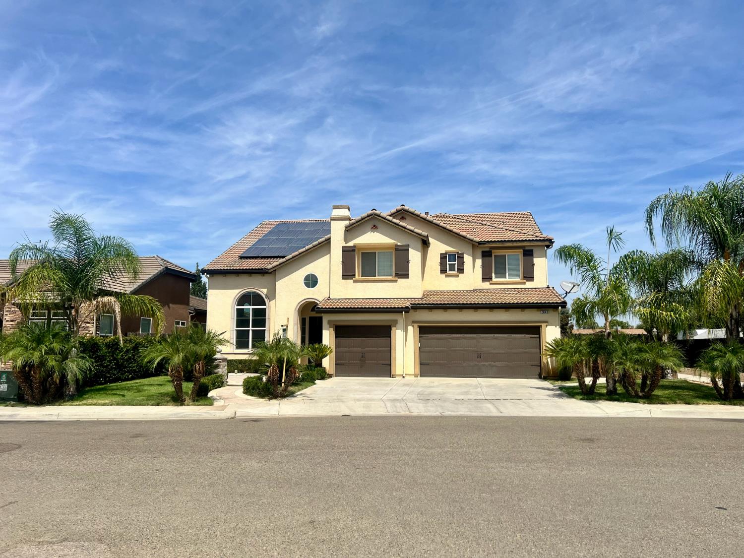 2049 Jordan Ave, Clovis, CA 93611