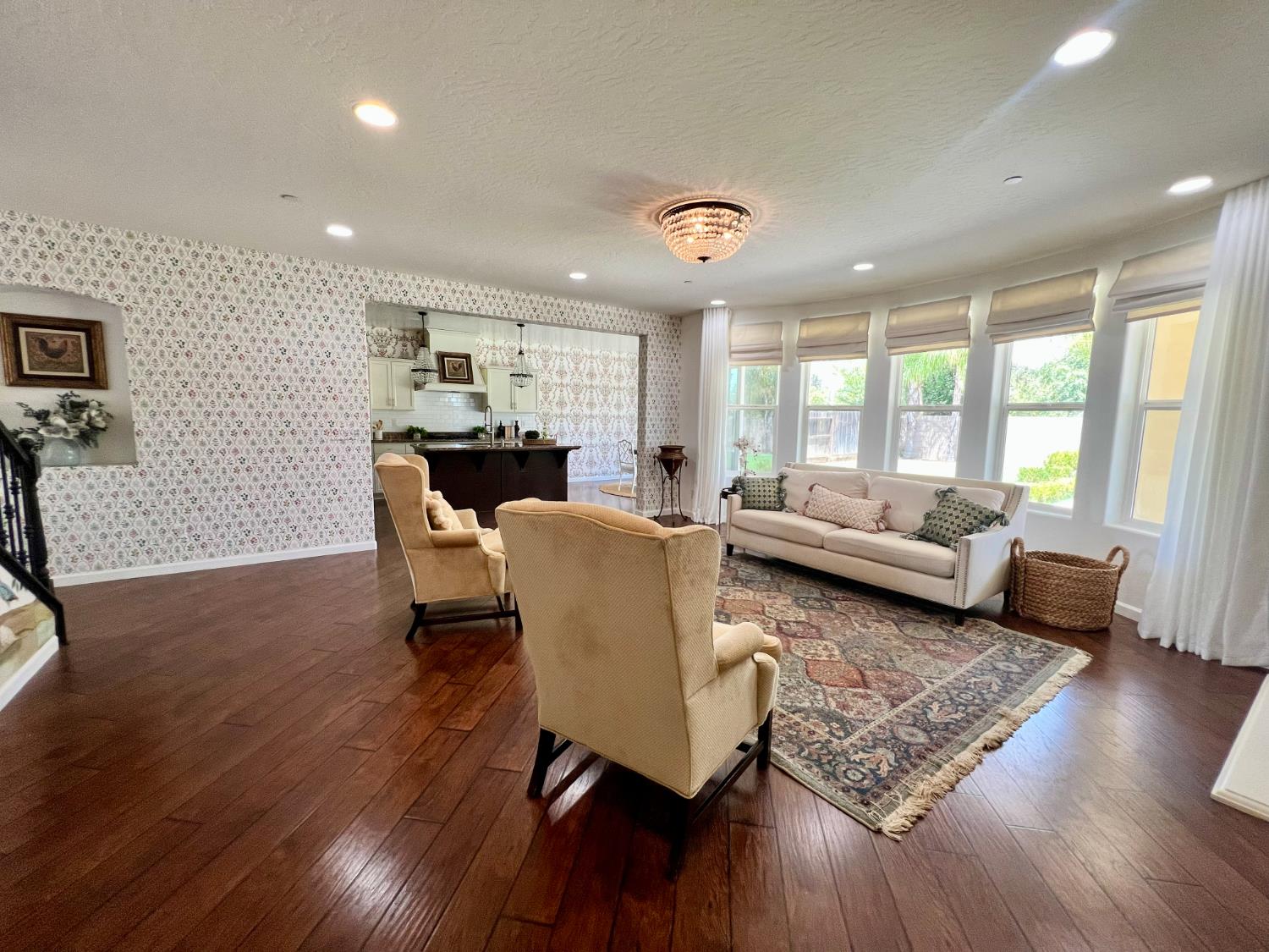 2049 Jordan Ave, Clovis, CA 93611