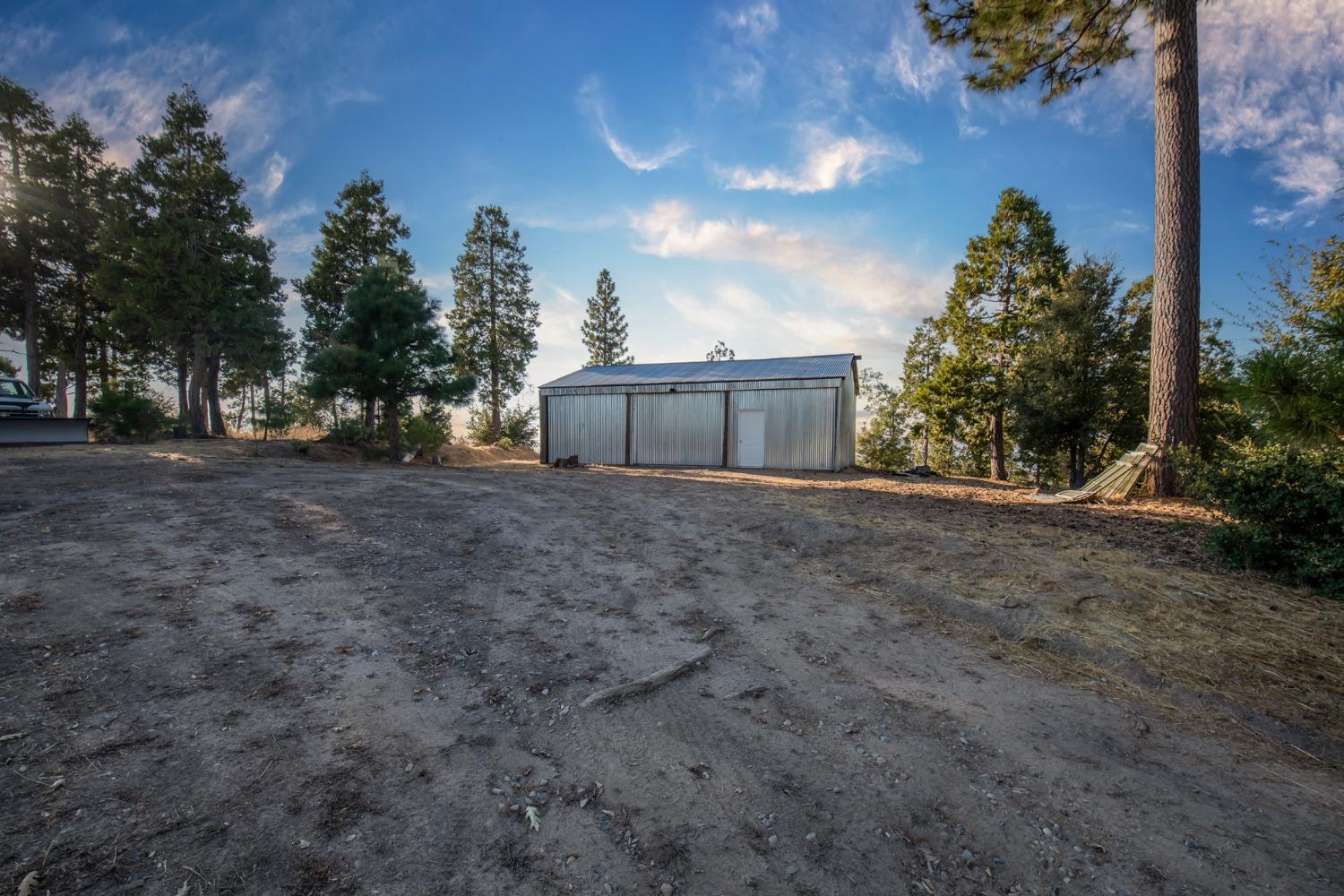 41789 Marmot Ln, Auberry, CA 93602