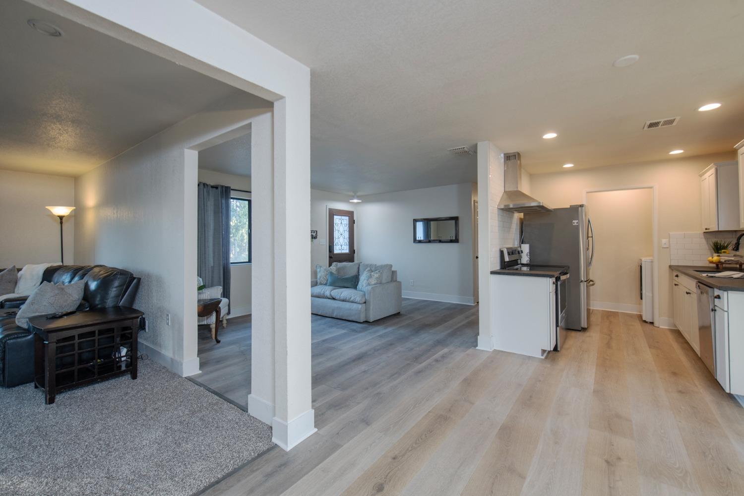 41789 Marmot Ln, Auberry, CA 93602