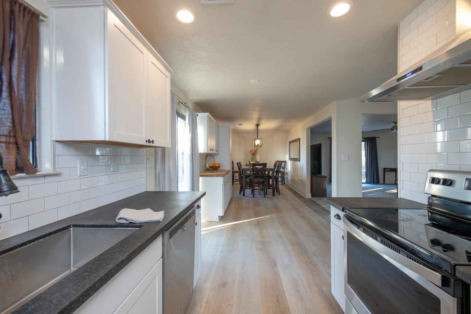 41789 Marmot Ln, Auberry, CA 93602