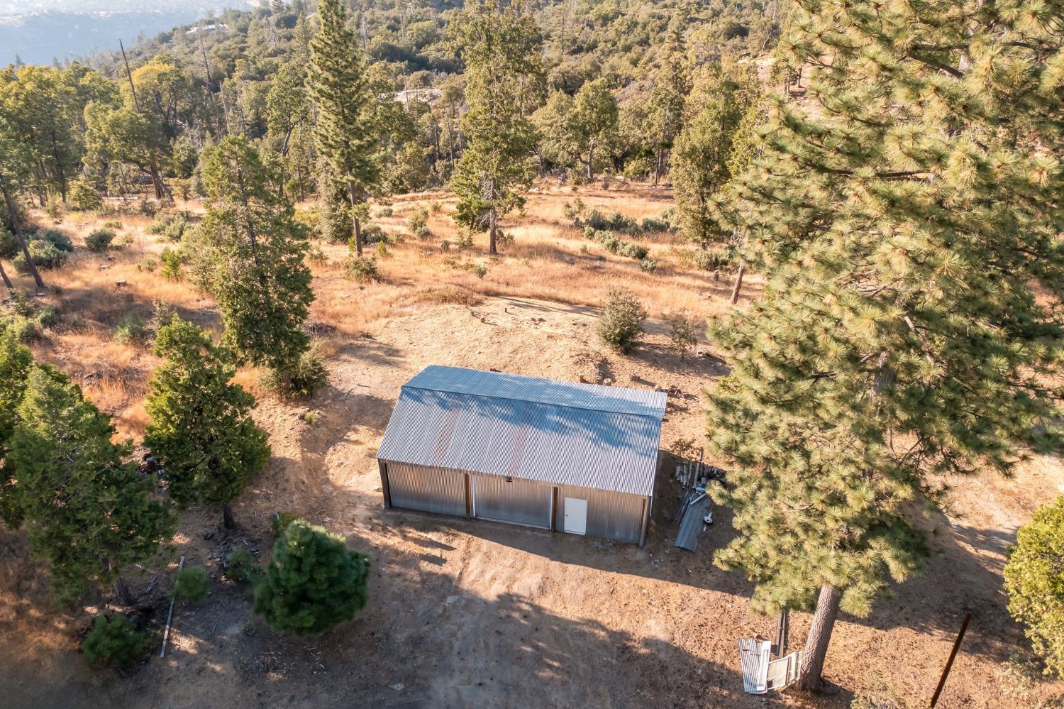 41789 Marmot Ln, Auberry, CA 93602