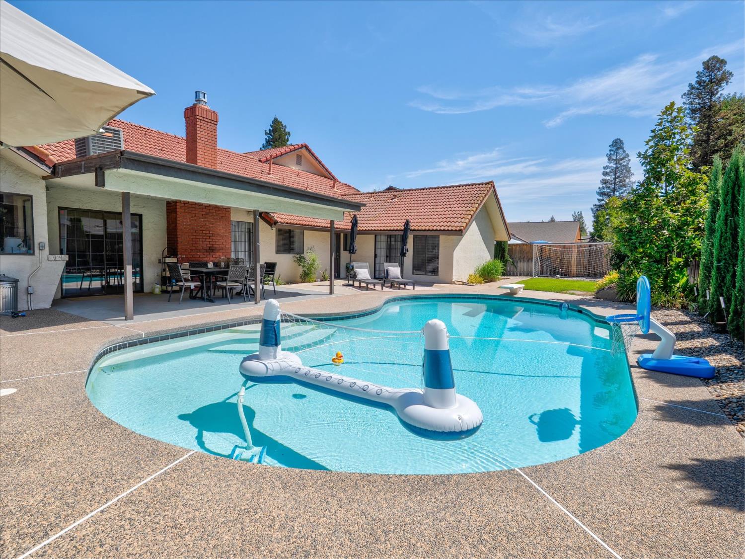 805 E Kelso, Fresno, CA 93720