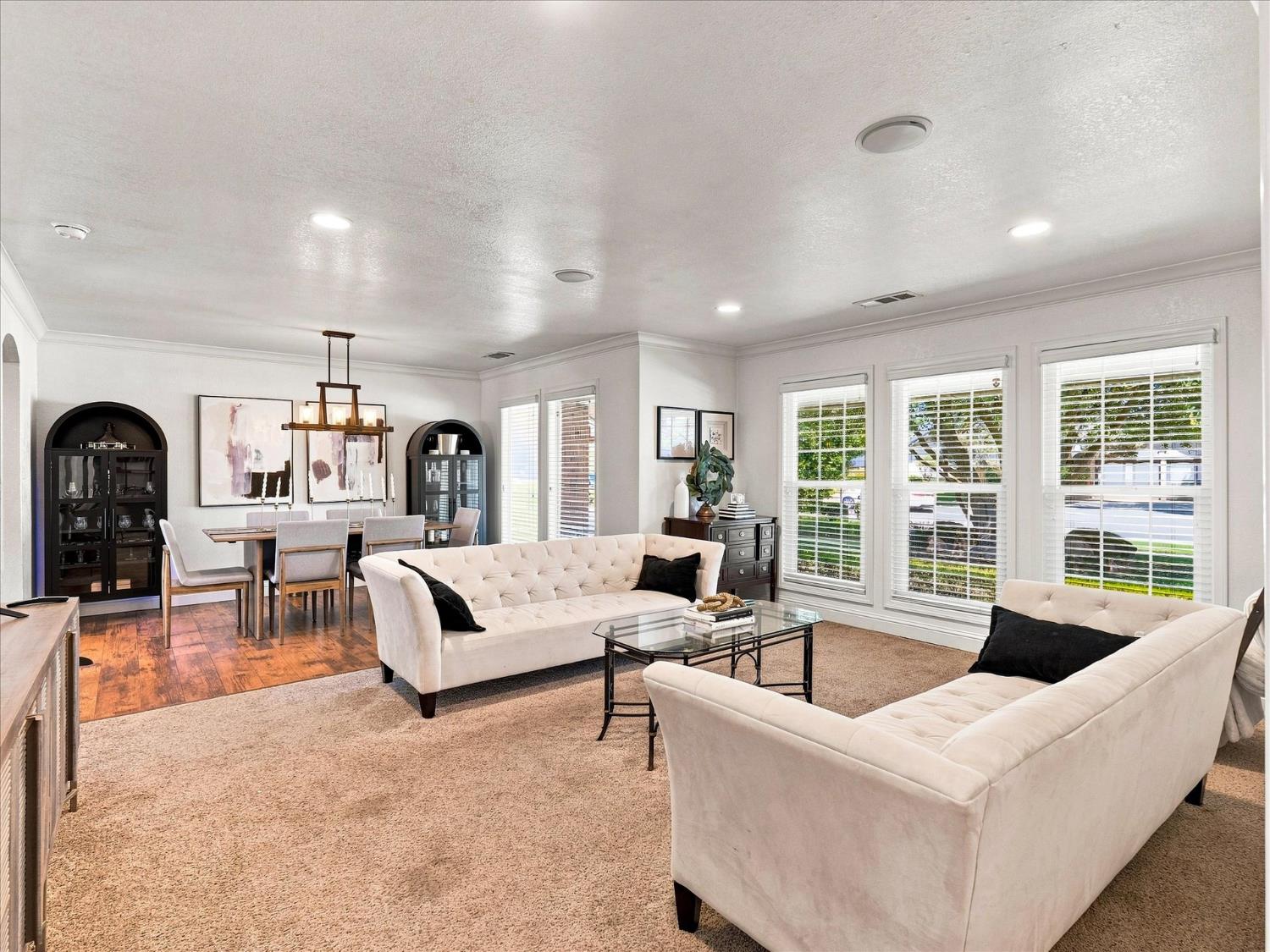 805 E Kelso, Fresno, CA 93720