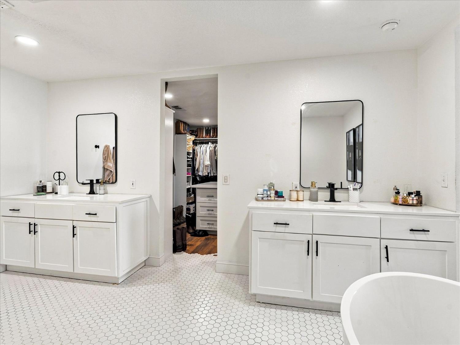805 E Kelso, Fresno, CA 93720
