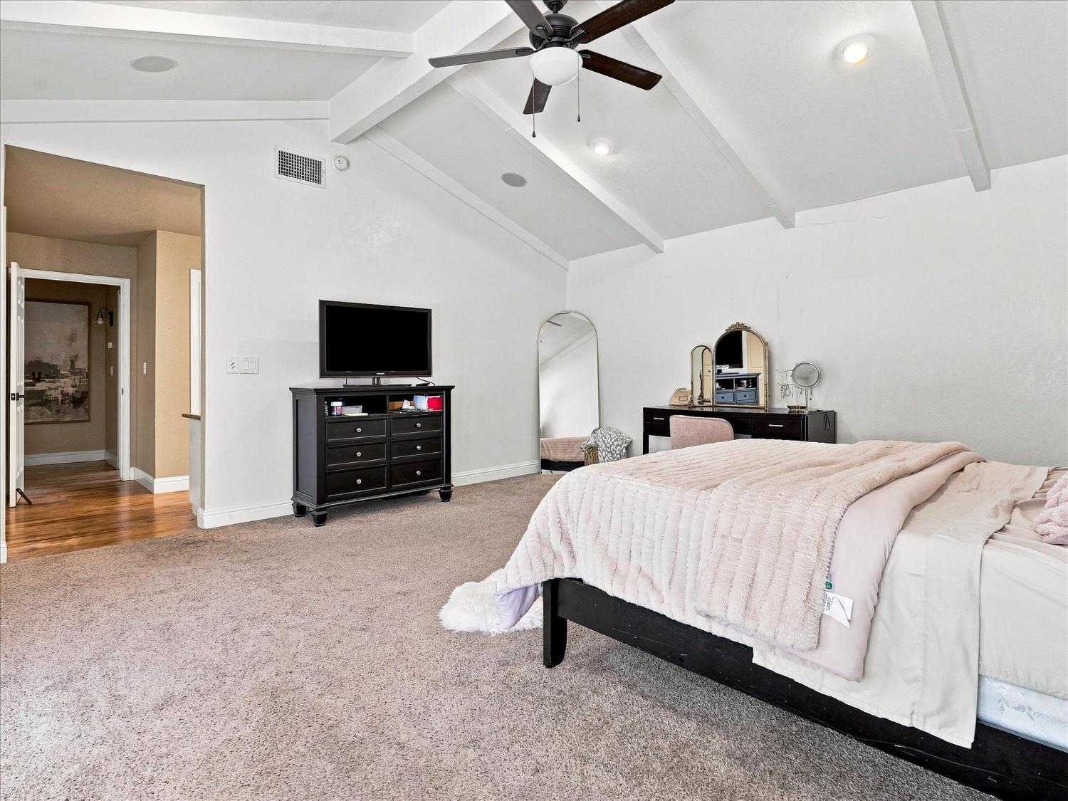 805 E Kelso, Fresno, CA 93720
